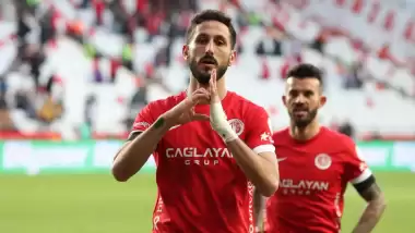 Antalyaspor'un eski futbolcusu Jehezkel'e gün doğdu! Beşiktaş maçına UEFA piyangosu
