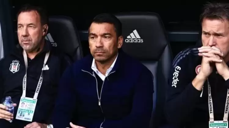 Giovanni van Bronckhorst'tan Malmö maçı öncesi transfer açıklaması