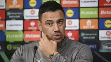 Çağdaş Atan: "Türkiye Ligi üç takımdan ibaret değil"