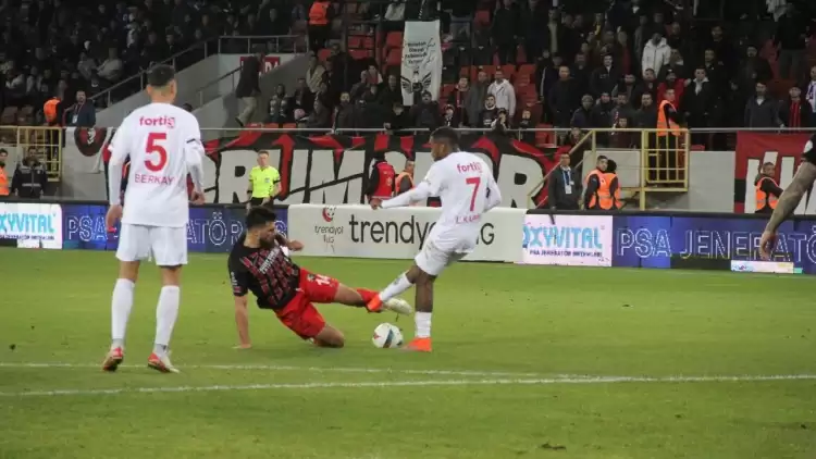 Çorum FK - Pendikspor Maç Sonucu 1-0 (Yazılı Özet)