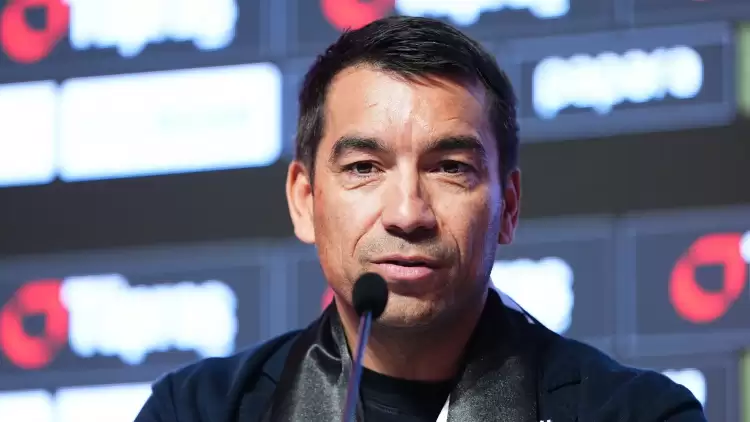 Giovanni van Bronckhorst: "Malmö maçındaki gibi olmalıyız"