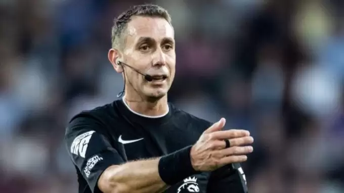 Önce Premier Lig'de lisansını kaybetti sonra UEFA düdüğünü astı