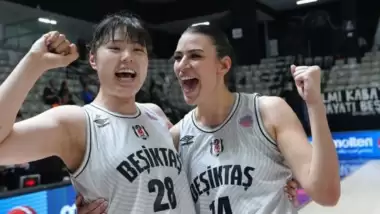 Galatasaray eski Beşiktaşlı ile anlaştı!