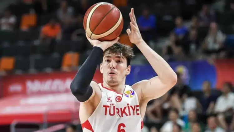 Cedi Osman: "Benim için en önemlisi tecrübelerimi aktarmak"