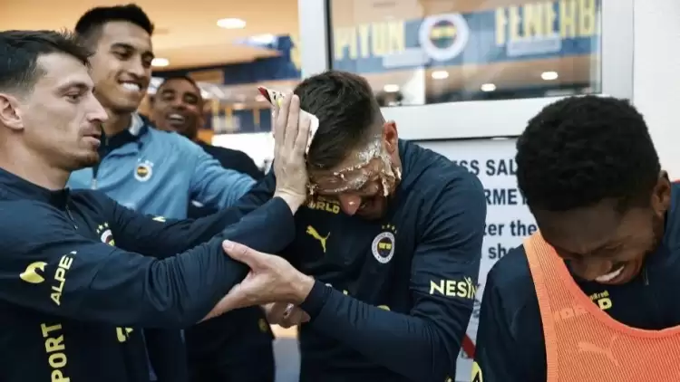 Fenerbahçe'de Dusan Tadic'e doğum günü sürprizi!