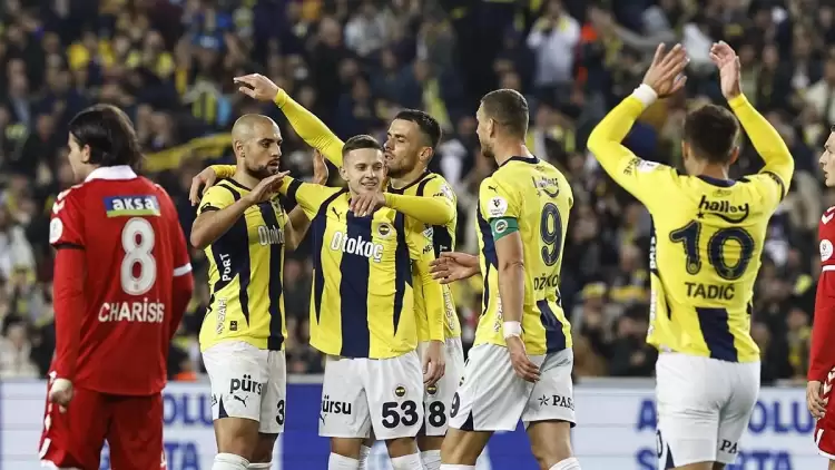 Fenerbahçe'nin Kayserispor kamp kadrosu açıklandı! Üç eksik...