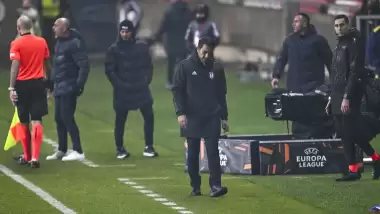  Giovanni van Bronckhorst: "Pes etmeyen bir insanım"