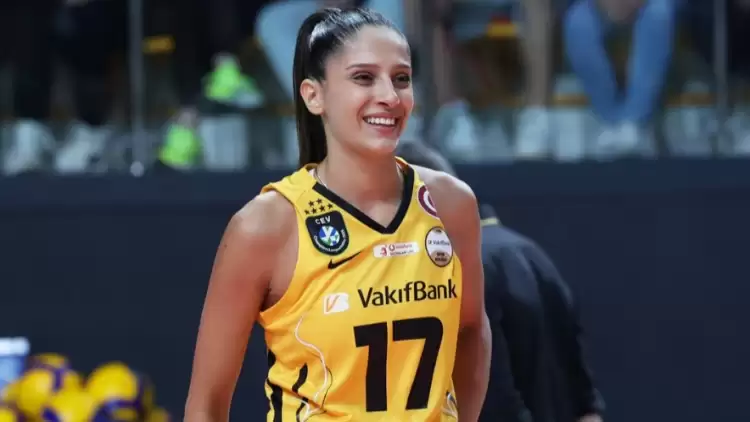 VakıfBank'ta Derya Cebecioğlu, Keçiören maçının kadrosundan çıkarıldı