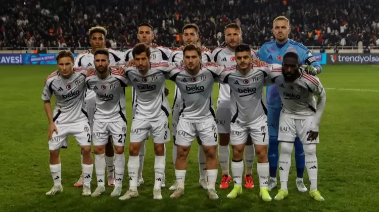 Beşiktaş'ta Fenerbahçe derbisi öncesi stoper krizi