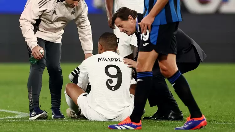 Real Madrid'de Kylian Mbappe şoku! Maça devam edemedi