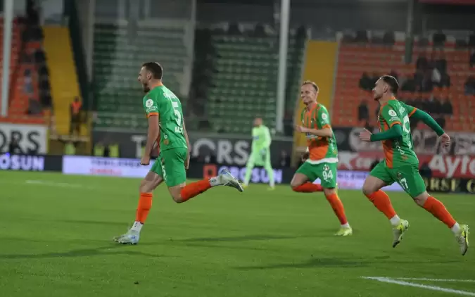 Alanyaspor - Gaziantep FK: 3-0 (Maç sonucu-yazılı özet)