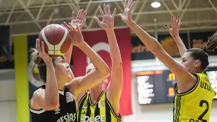 Potada derbi: (ÖZET) Fenerbahçe Opet - Beşiktaş Maç Sonucu: 83-77