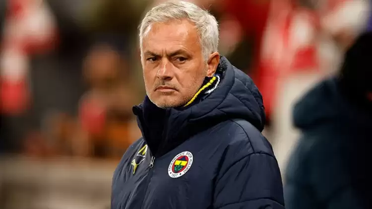 Jose Mourinho'dan sakatlık açıklaması! ''Sezonu kapattı...''