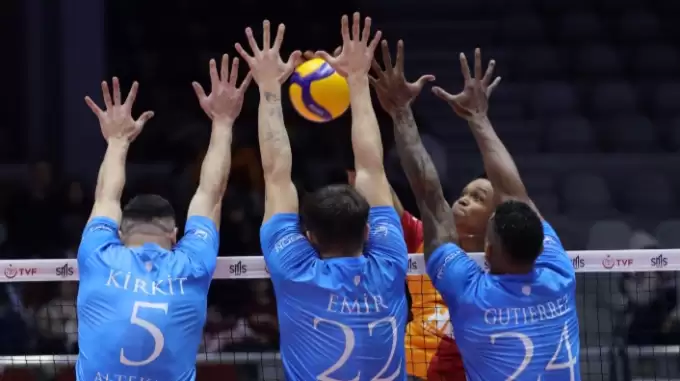 Efeler Ligi'nde ilk yarı sona erdi: İşte lider...