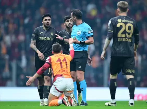 Nefes kesen derbiyi Galatasaray kazandı! Trabzonspor... (Geniş Özet- Goller)