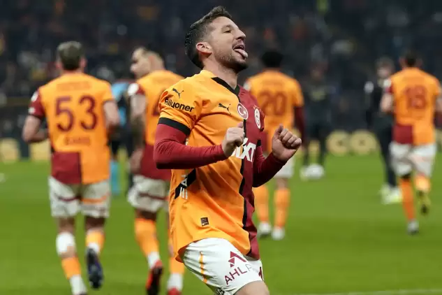 Dries Mertens: ''3 puanı aldık son anda ama onlar da 3 puanı alabilirdi''