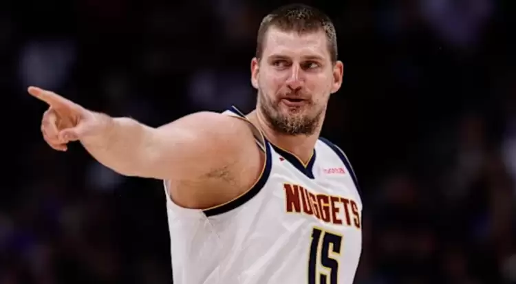 Jokic "triple-double" yaptı, Nuggets üst üste 3. kez kazandı