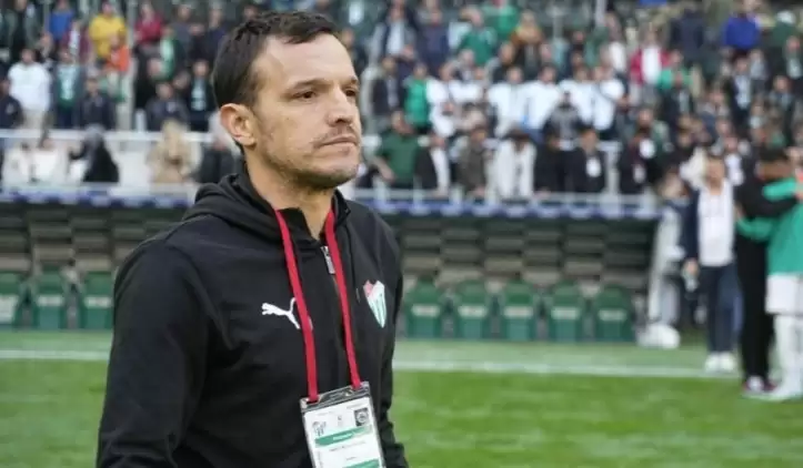 İşte Batalla ile yollarını ayıran Bursaspor'un yeni teknik direktör adayı! Son iki maçı tribünden izledi