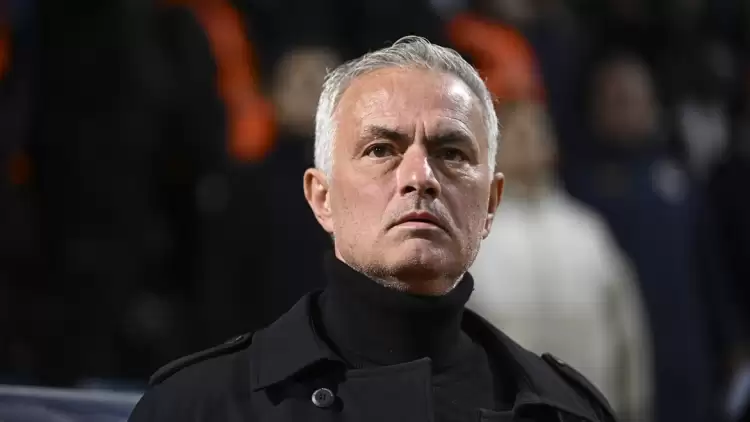 Fenerbahçe yönetimi Mourinho kararını verdi! Hoca değişikliği gündeme gelmişti...