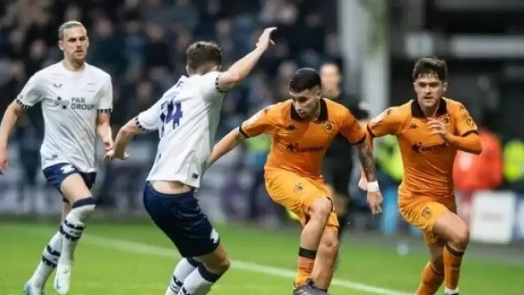 (ÖZET) Hull City küme hattından kurtulamıyor