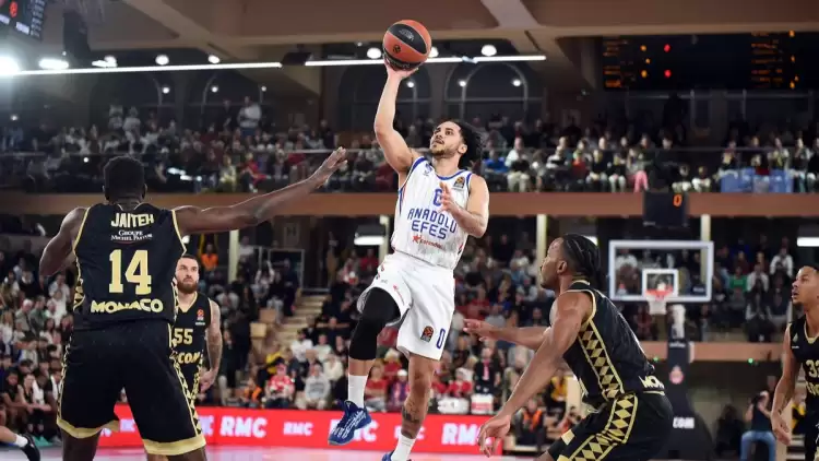 Anadolu Efes, Monaco'ya diş geçiremedi!