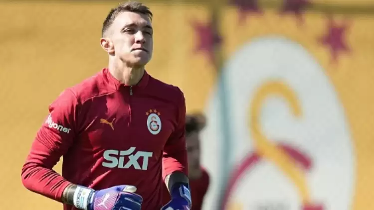 Galatasaray'dan flaş Muslera kararı!  Yeni takımını duyurmuşlardı...