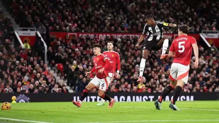 Manchester United - Newcastle United: 0-2 (Maç sonucu-yazılı özet)