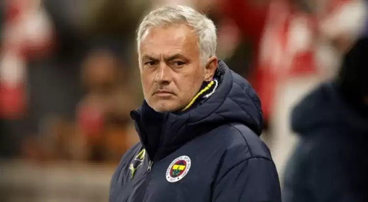 İspanyollar yazdı! Mourinho yıldız oyuncu Fenerbahçe'ye gelmeye ikna etti