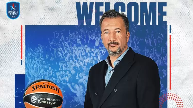 Anadolu Efes, Luca Banchi ile sözleşme imzaladığını açıkladı!