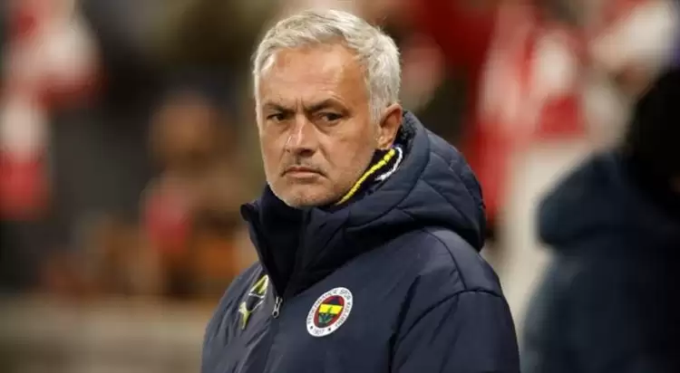 Jose Mourinho'yu favori gösterdiler! Fenerbahçe...