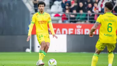 Fenerbahçe, 19'luk savunmacıyı istedi!