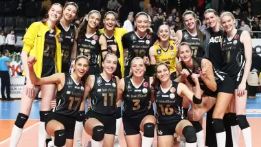 VakıfBank, Zehra Güneş ile coştu!