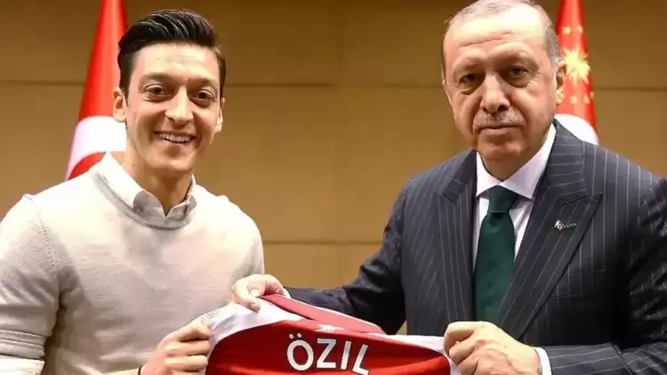 Mesut Özil'den Cumhurbaşkanı Erdoğan paylaşımı