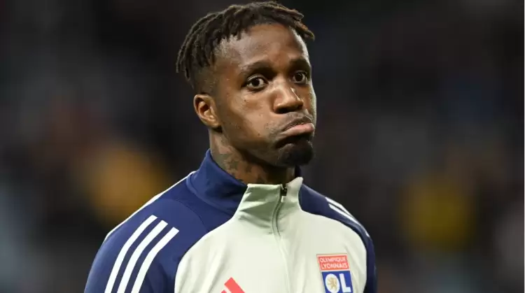 Wilfried Zaha'nın yeni takımı belli olmak üzere! Lyon'dan ayrılıyor