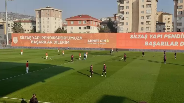 Yeni Malatyasporlu futbolculardan sessiz protesto!