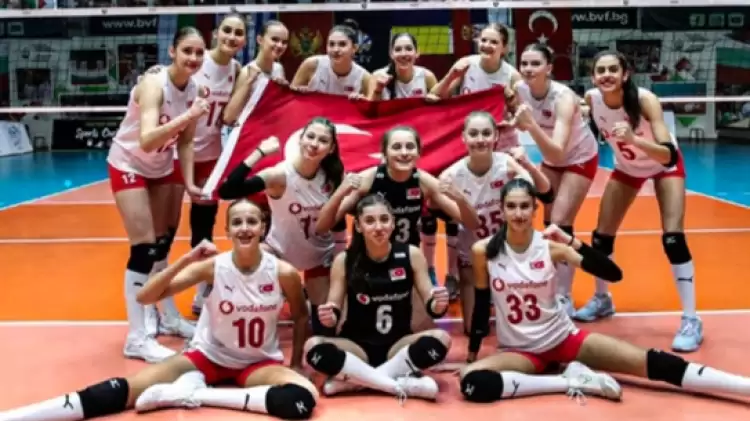 16 Yaş Altı Kız Milli Voleybol Takımı, Avrupa Şampiyonası'na katılmaya hak kazandı