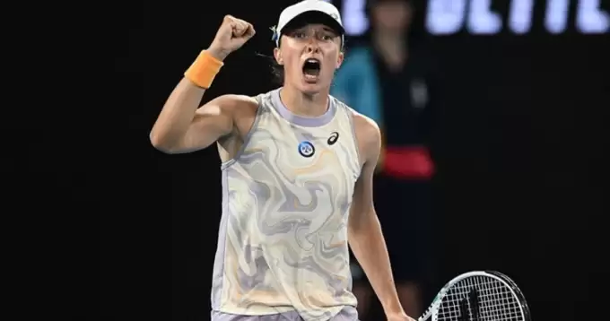 Avustralya Açık'ta Iga Swiatek, çeyrek finale çıktı