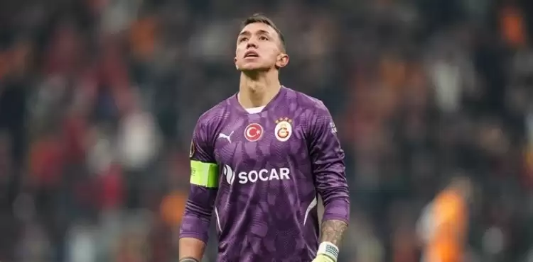 Dinamo Kiev maçında ıslıklanan Muslera, Galatasaray'daki geleceğiyle ilgili kararını verdi!