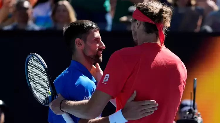 Avustralya Açık'ta şok! Djokovic, yarı finalden çekildi