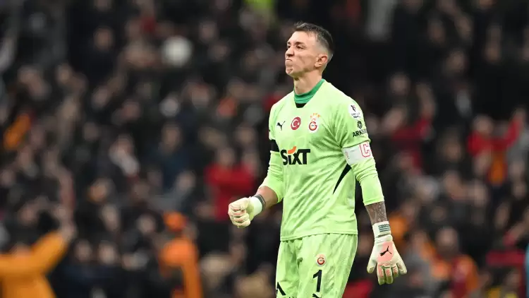 Galatasaray tarihine geçen Muslera'dan maç sonu ayrılık açıklaması