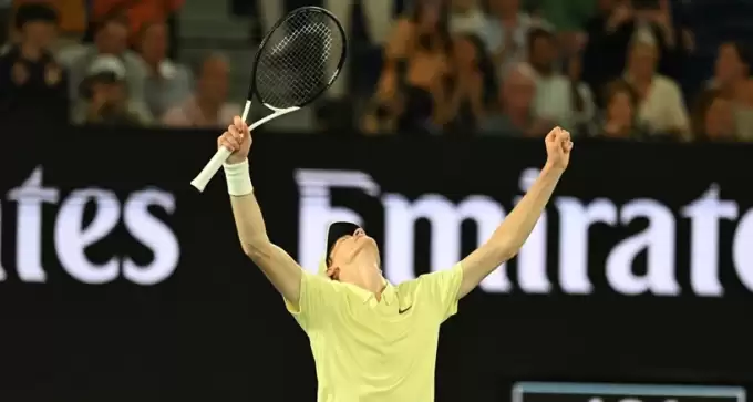 Avustralya Açık'ta tek erkekler şampiyonu belli oldu! Üst üste ikinci kez...