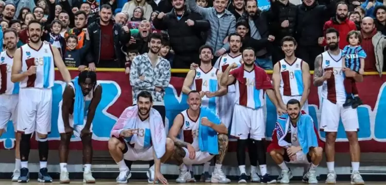 Trabzonspor Basketbol'un üst üste 12. galibiyeti 16 sayı farkla geldi