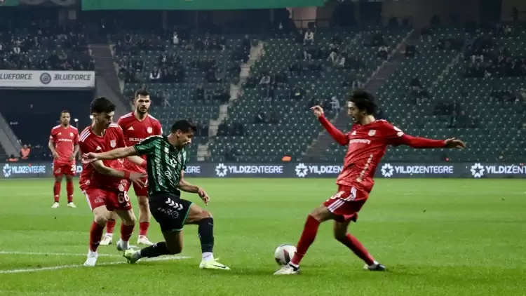 Kocaelispor - Pendikspor Maç Sonucu: 3-0 (Yazılı Özet)