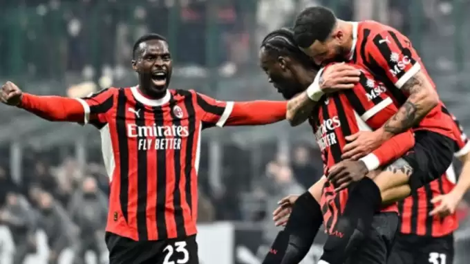 Roma'yı deviren Milan yarı finalde!