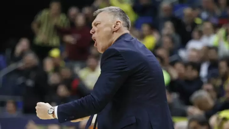 Sarunas Jasikevicius: "Mutlaka topu paylaşarak oynamamız lazım"