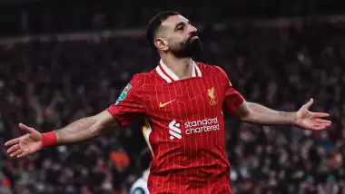 Liverpool dev maçta farklı galip! Finalde...