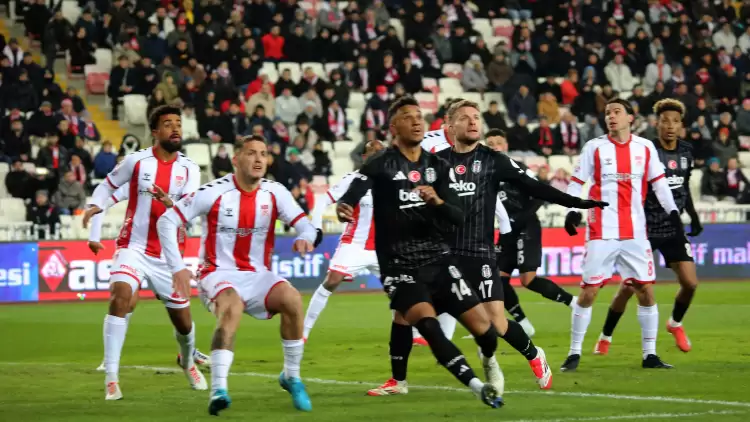 Sivasspor- Beşiktaş maçında iki sakatlık! Oyuna devam edemediler...