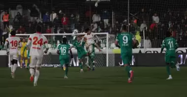 Bodrum'da sessiz gece! Bodrum FK ile Göztepe puanları paylaştı