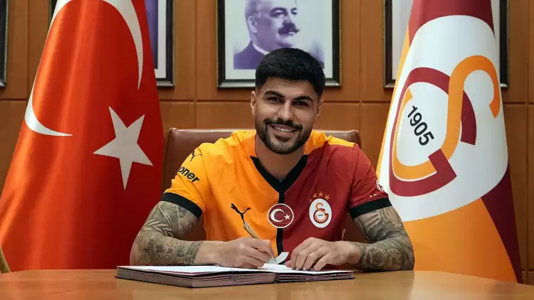 Galatasaray'ın yeni transferi Eren Elmalı formayı giydi, imzayı attı