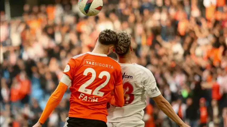 (Yazılı Özet) Adanaspor - Ümraniyespor Maç Sonucu: 1-1